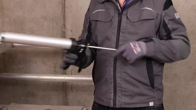 Knauf - Heraklith A2-C Abdeckstreifen [1.0] - Befestigung Abdeckstreifen mit Abdeckstreifen Kleber