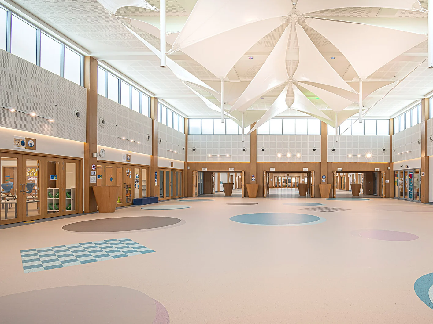 RS_DANOLINE_UAE-Victoria-International-School-Sharjah_©Murtuza Umrethwala_02