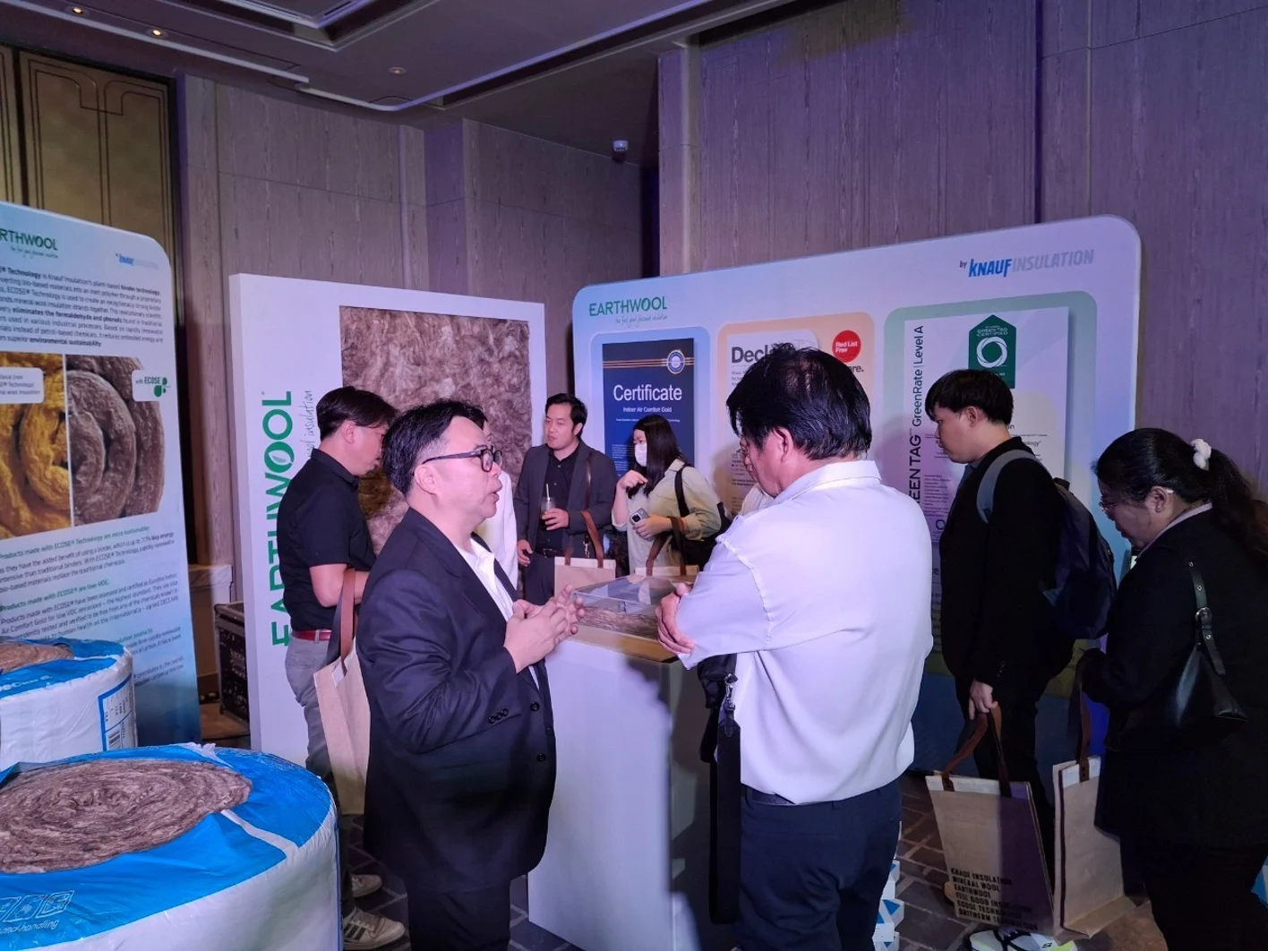Earthwool-Launch-8