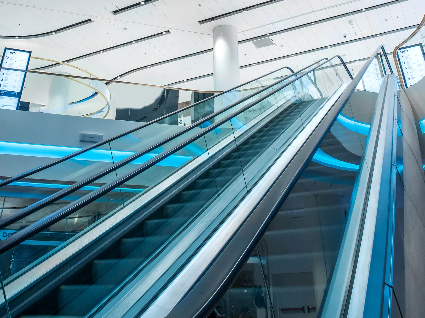 UA-TsUM-Shopping-Mall-Kyiv-04