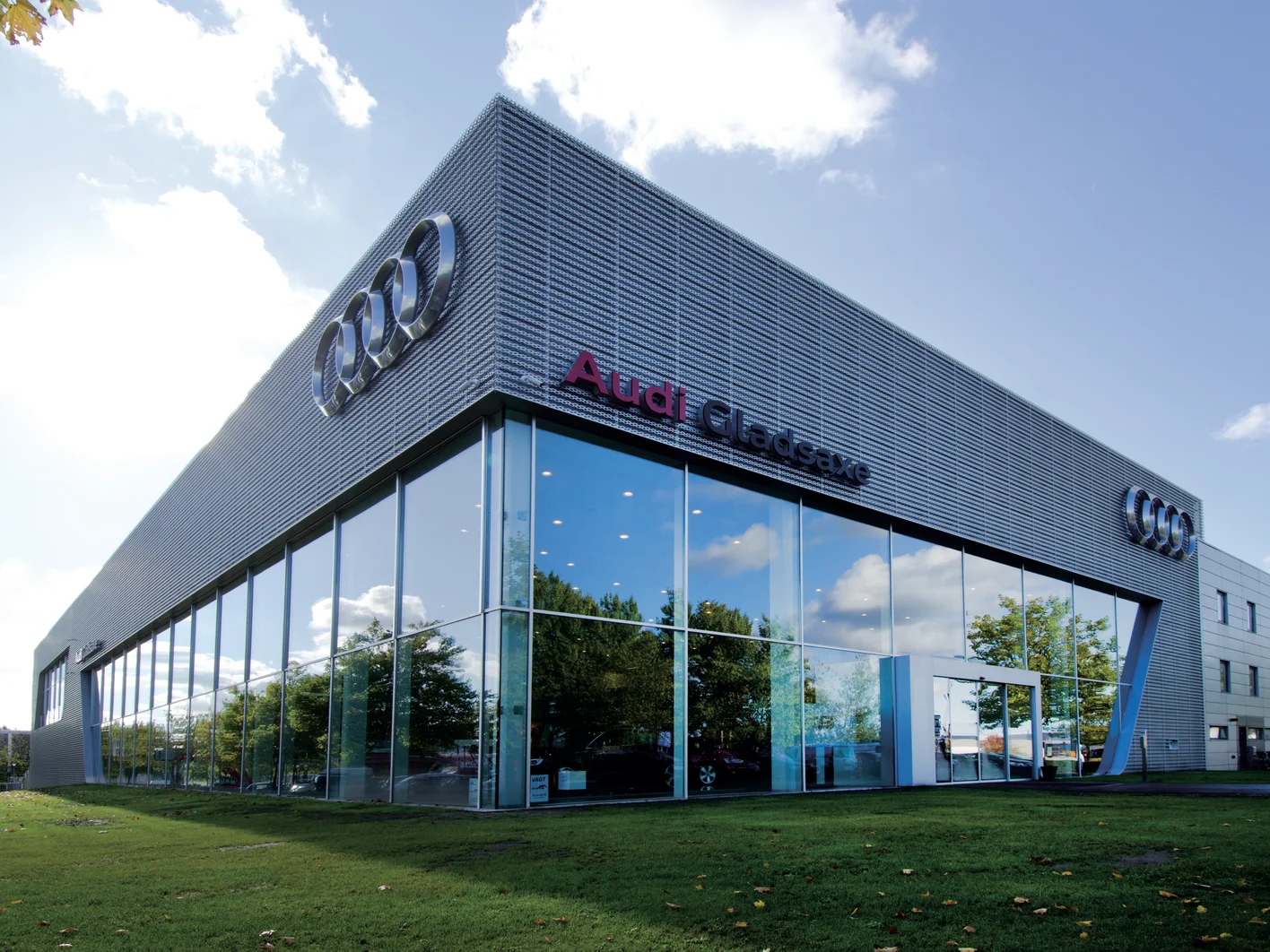 „Audi“ centras Gladskėje - 2