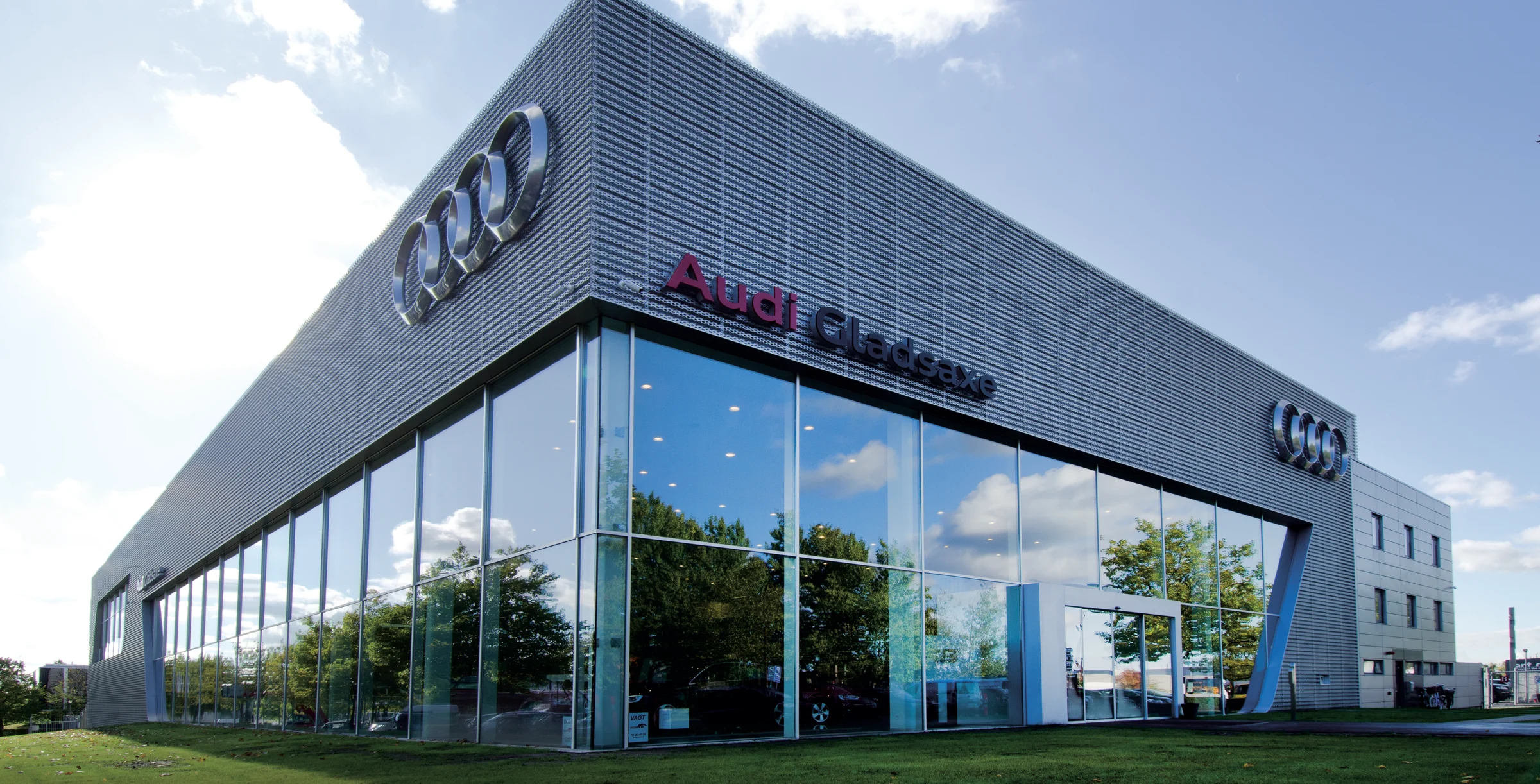 „Audi“ centras Gladskėje - 2