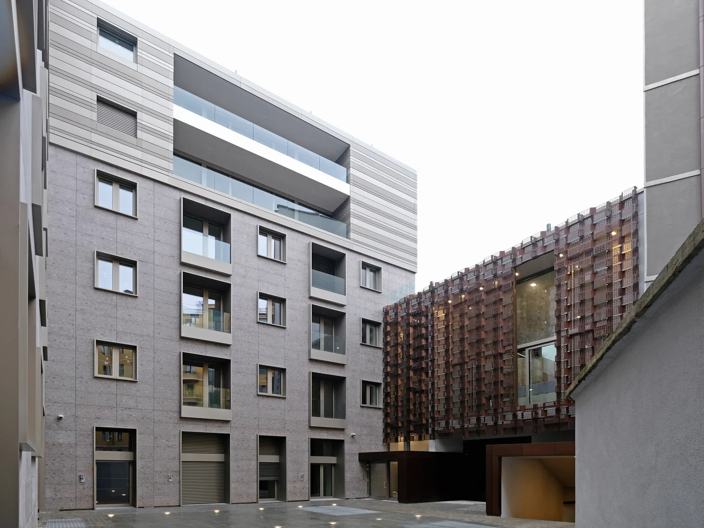 Edifici-residenziali-Milano-via-Carducci-cantiere-FINITO-12