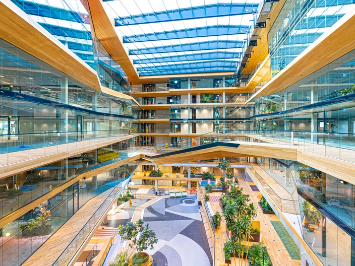 City campus Oosterdokseiland Booking.com, Amsterdam