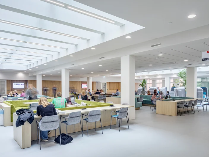 NL-Faculty-of-Law-University-of-Groningen-06