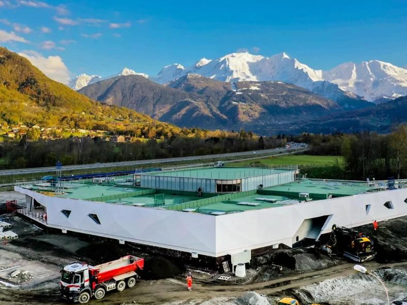 Sallanches Aquatic Center, Mont Blanc1