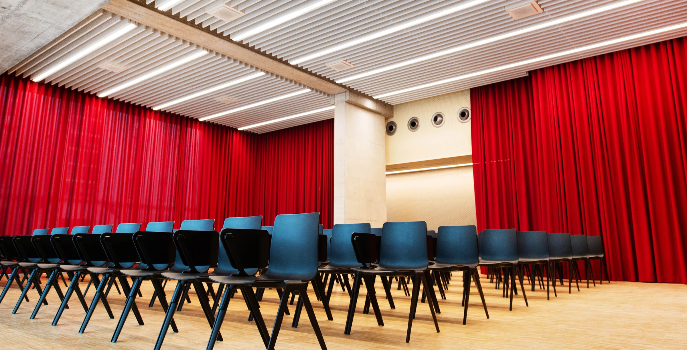 CH-Hospital-Training-Centre-Rorschacherstrasse-St-Gallen-02