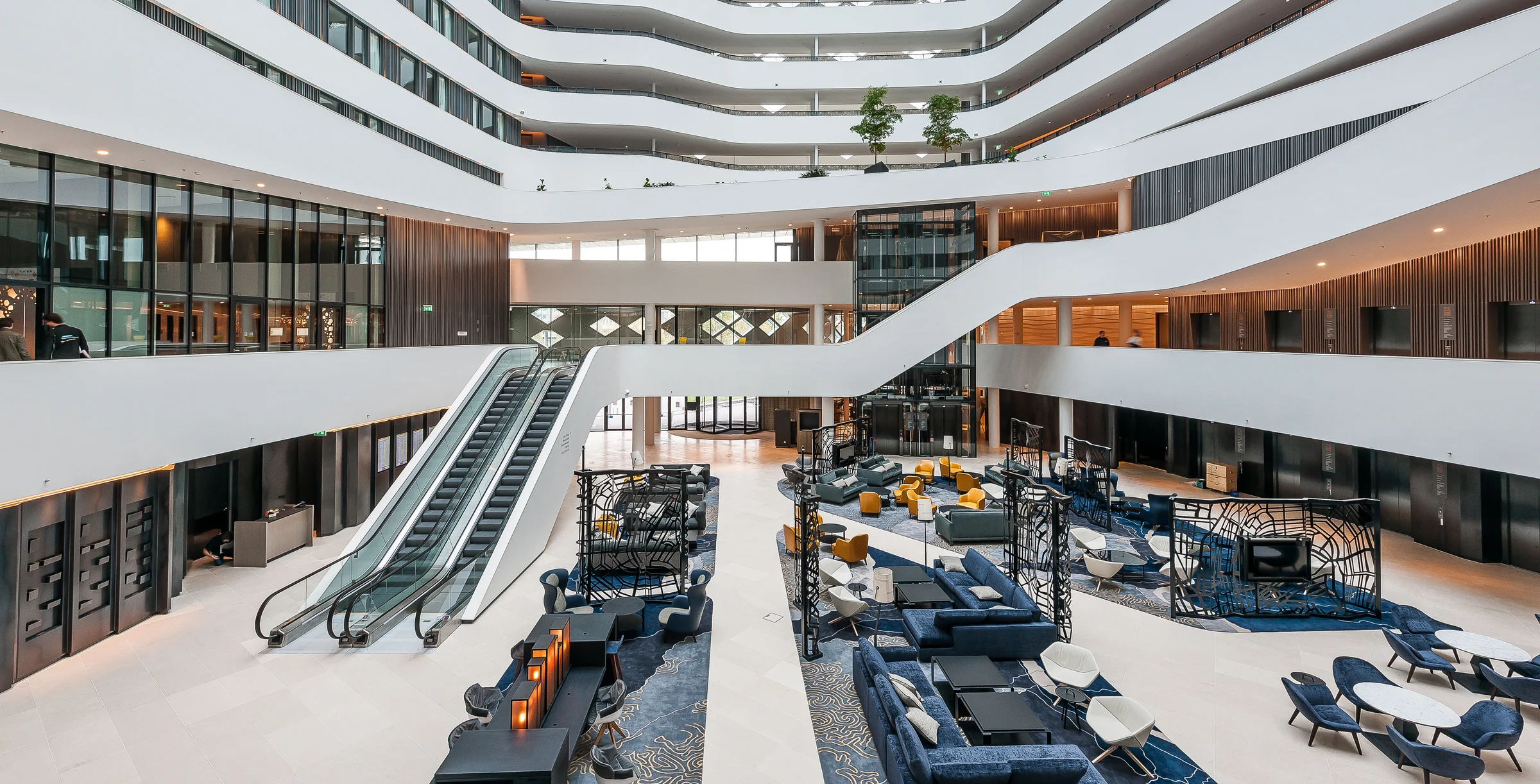 Amsterdam Schiphol, Hilton Hotel (KZ)