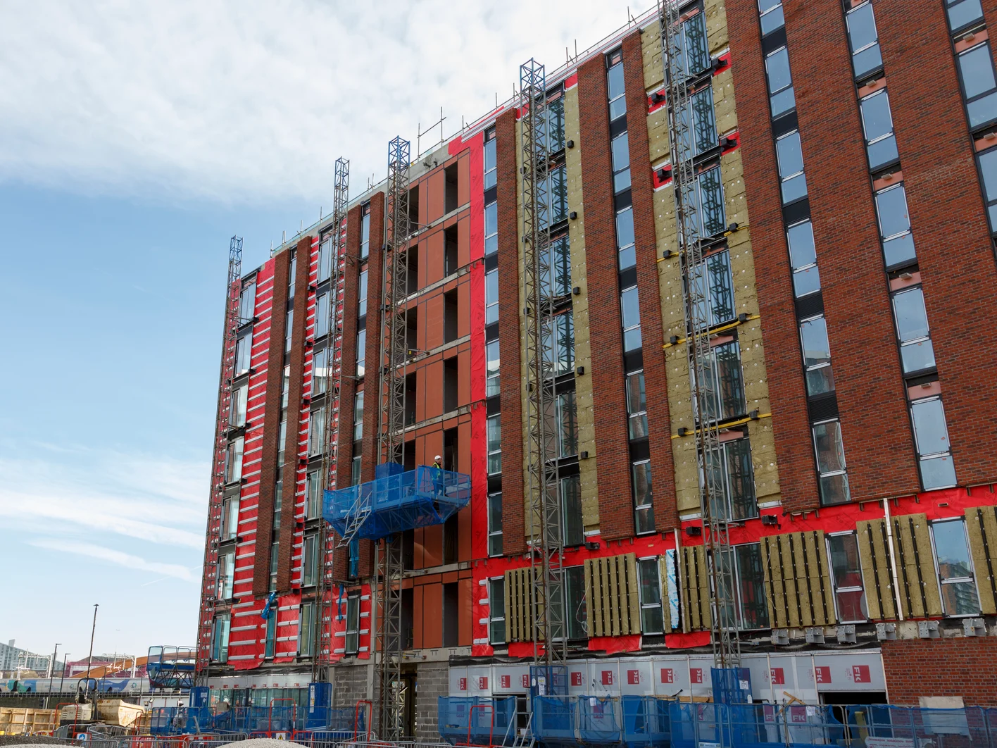 Middlewood Locks in Build